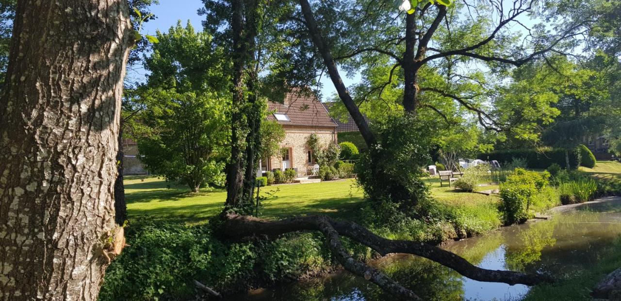 Hotel La Maison D'Amis Du Moulin La Chapelle-Viel Zewnętrze zdjęcie